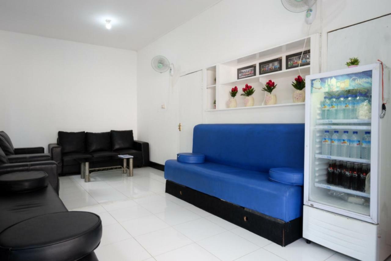 Reddoorz Near Mataram University Exterior photo